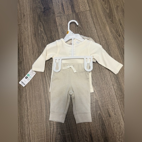 Carters Newborn Unisex Elephant 4 Piece Outfit Set Gray White - Picture 5 of 5